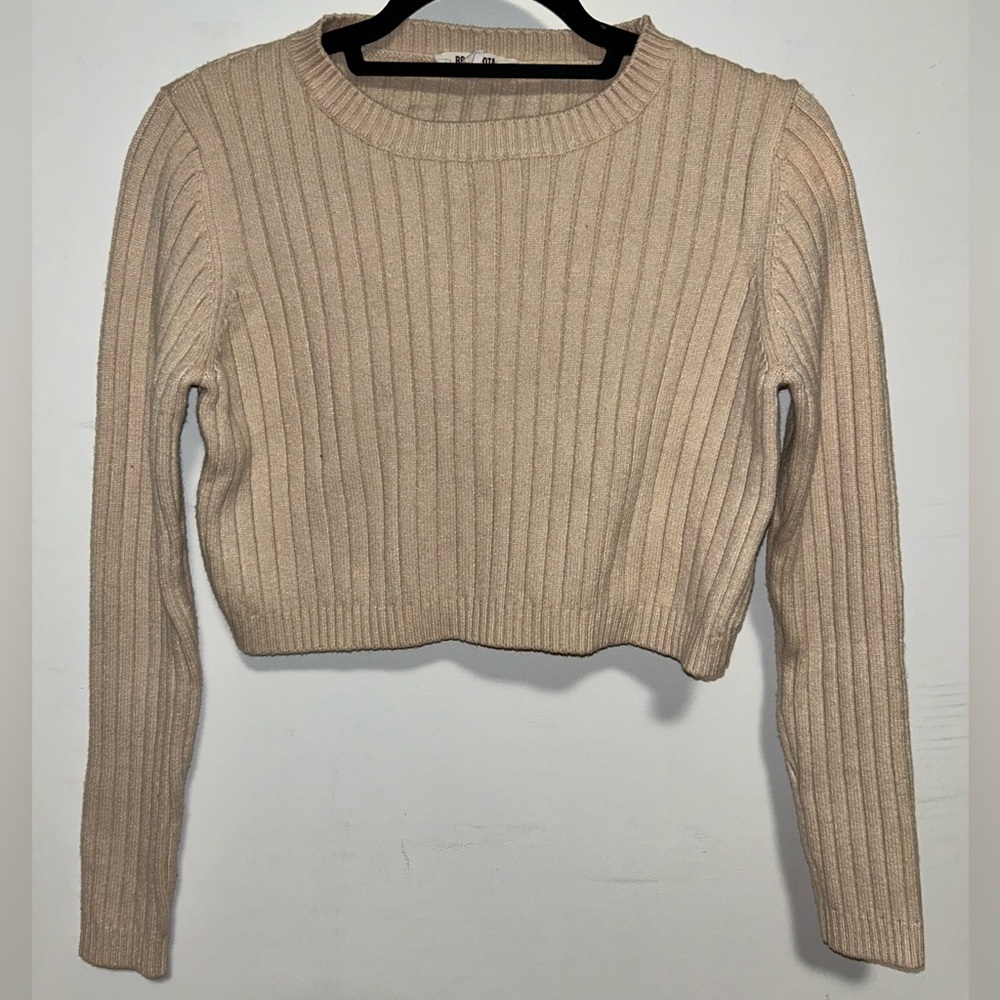 BB Dakota by STEVE MADDEN Cropped Beige Sweater Size MEDIUM